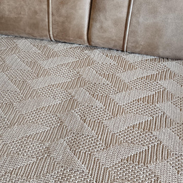Labyrinth blanket