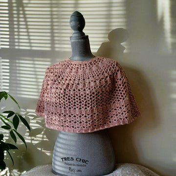 Dandelion Field Capelet