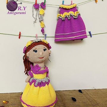 Amigurumi Lala bridesmaid dresses