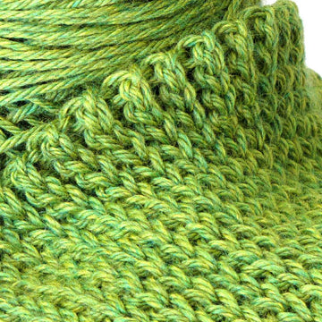 Eva's Ribs Scarf: Slip Stitch Crochet 101