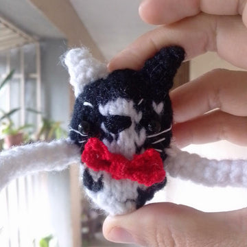 Postcards for the heart “TUXEDO CAT”