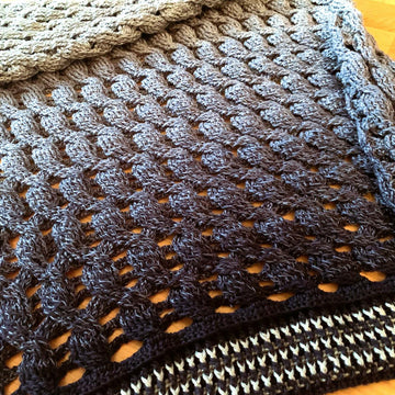 Triangular Scarf "Sinope"