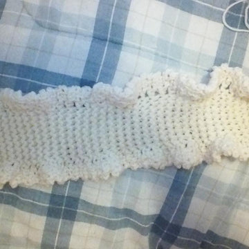 Pikes Peak Ruffle Scarf