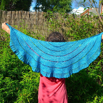 Walking on clouds shawl