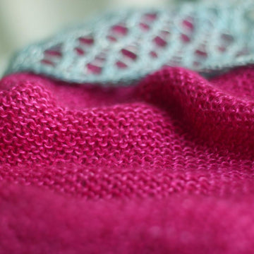Goldtau cowl