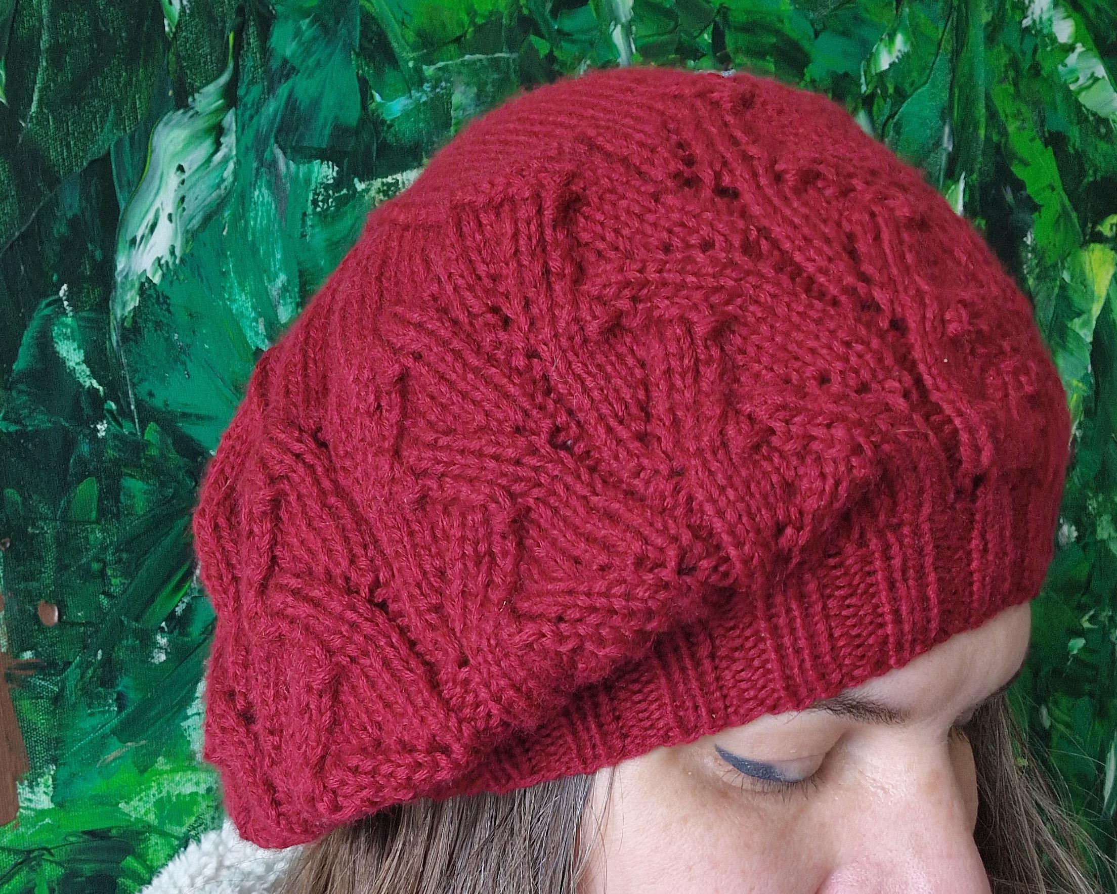 Compass Arrow Beret