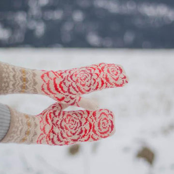 Rosy Mittens