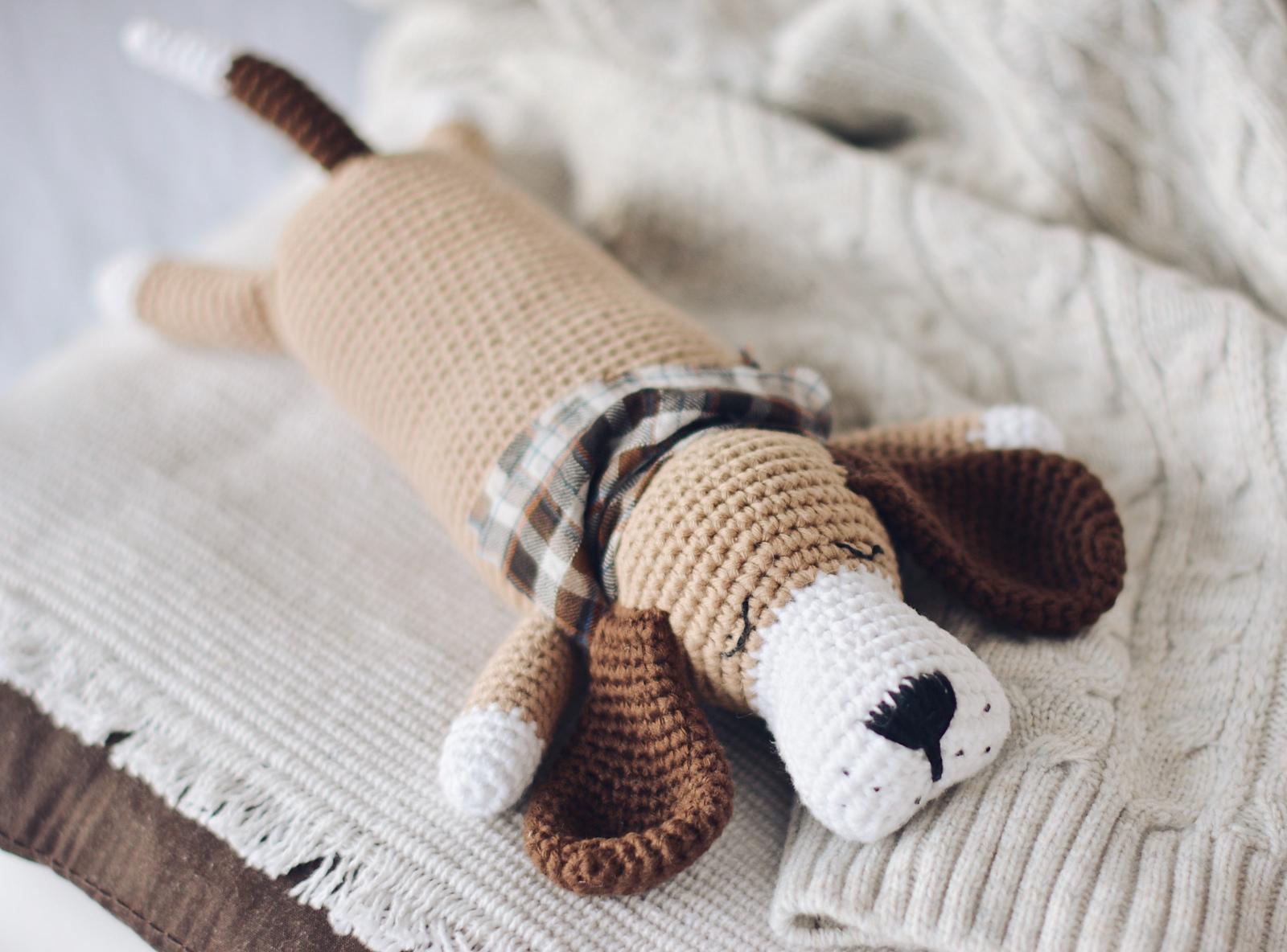 Sleepy Dog Amigurumi