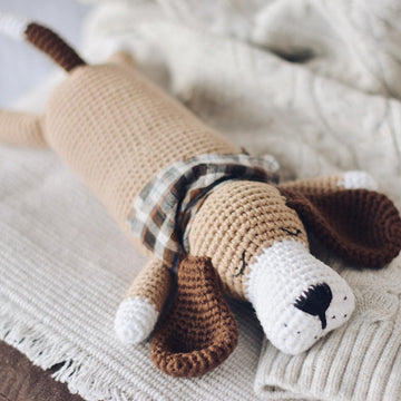 Sleepy Dog Amigurumi