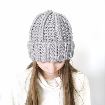 Easy Chunky Beanie Hat Knitting Pattern, Beginner Project
