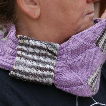 Lornas Cowl