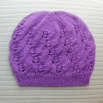 Hat with Diagonal Lacy Leaves