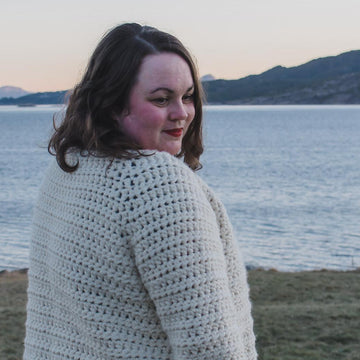 Classic Raglan Cardigan - Super Bulky Edition