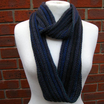 Mobius scarves