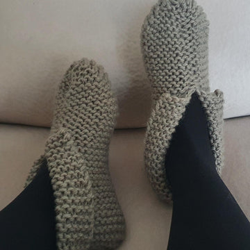 Sampson - Chunky garter stitch slippers with cuff