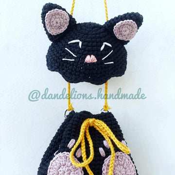 Black Cat Bucket Bag