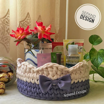 Zpagetti (t-shirt) yarn basket- center circle with Dalbor Edge