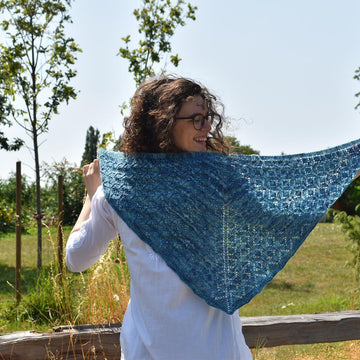 Miraflores Shawl