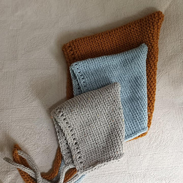 Wonga Garter Bonnet