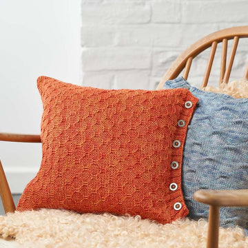 Saturnus Cushions