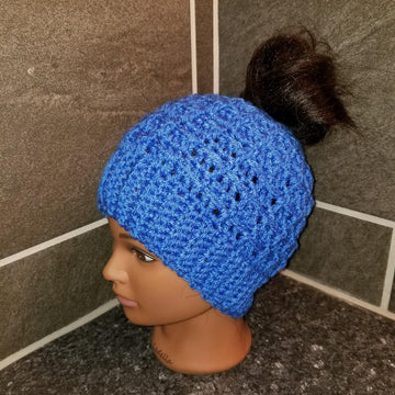 Winter Messybun Hat