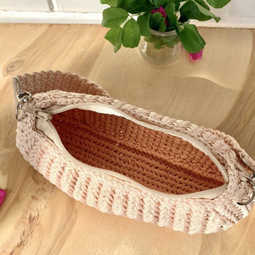 Crochet Baguette Bag Pattern: Evening Clutch Purse
