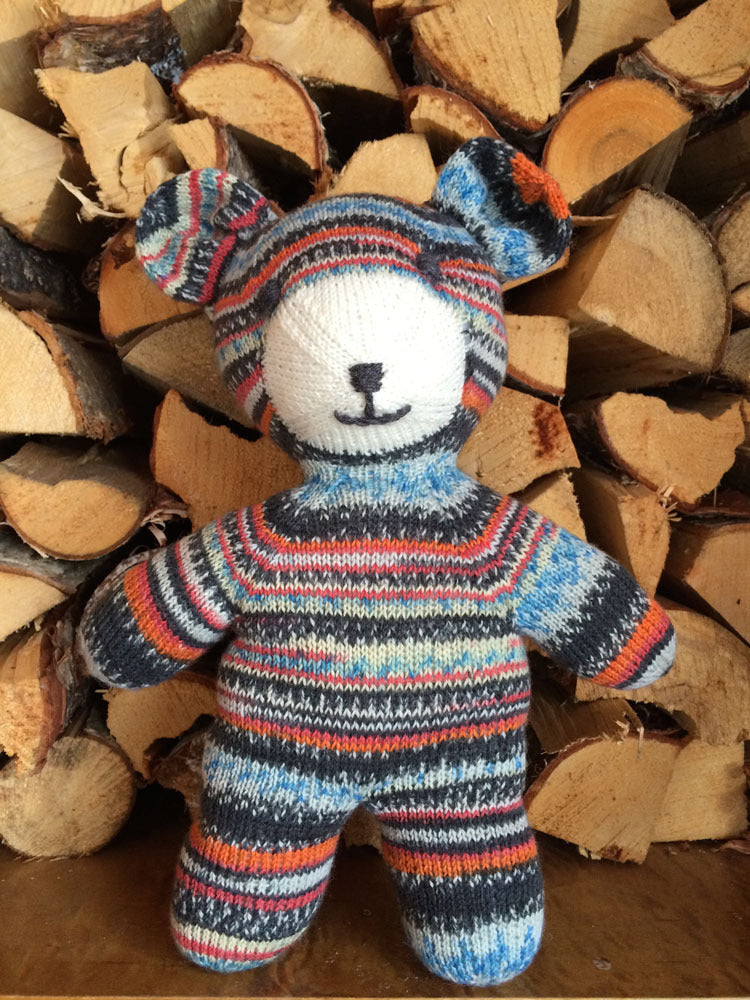 Teddy in Regia 4 Ply 50g and Design Line by Arne & Carlos - 6369 - Downloadable PDF