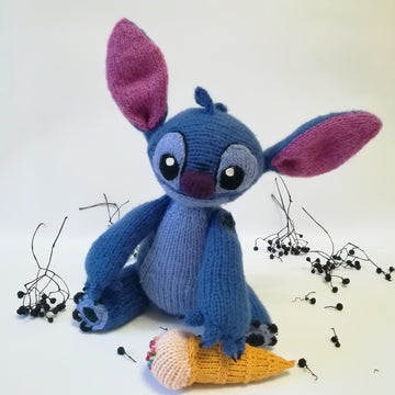 Toy knitting patterns - Knit an adorable blue toy based on Lilu and Stitch