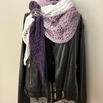 Flat Triangular Scarf "Galatea"