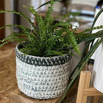 Willow Pond Planter Basket