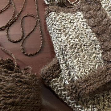 Squish Cowl with a Cable