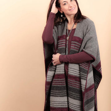 Modena Poncho