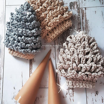 Christmas /Pine-cone/ Tree Sweater