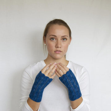 She Walks in Beauty Fingerless Gloves