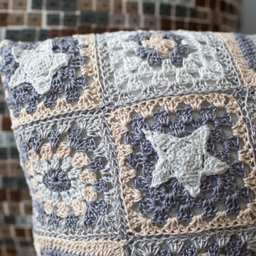Star Cushion