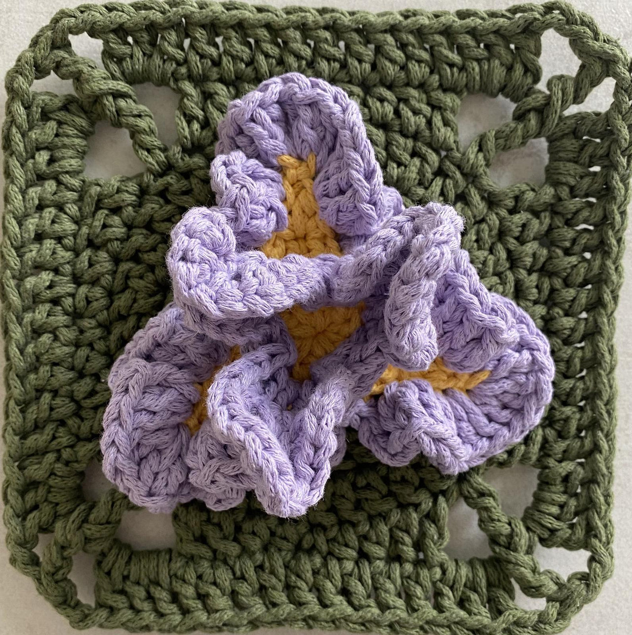 Iris Granny Square