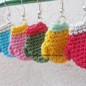 Mitten earrings