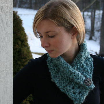 Montebello Texture Cowl