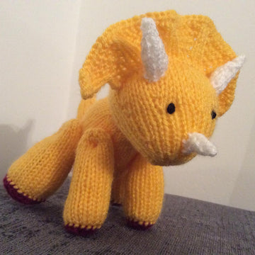 Triceratops dinosaur stuffed toy amigurumi
