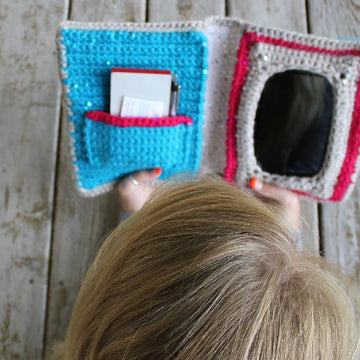 Bound Book Style 7 inch Tablet Cover Basic Heart