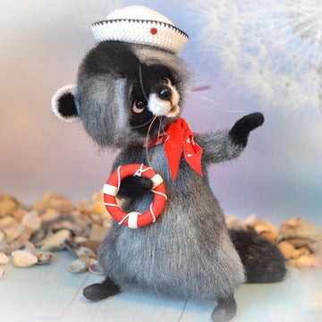 220 Glasha the Raccoon