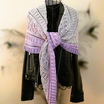 Flat Triangular Scarf "Hekate"