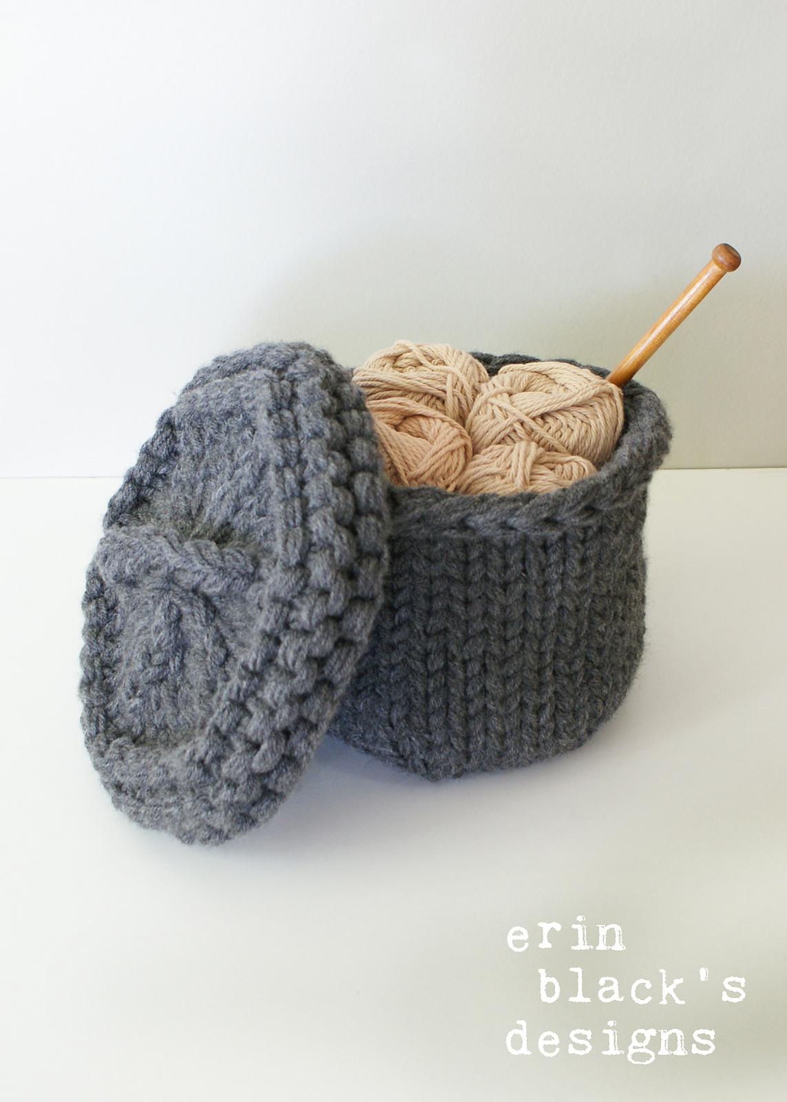 Chunky Knit Lidded Baskets (homdec012)