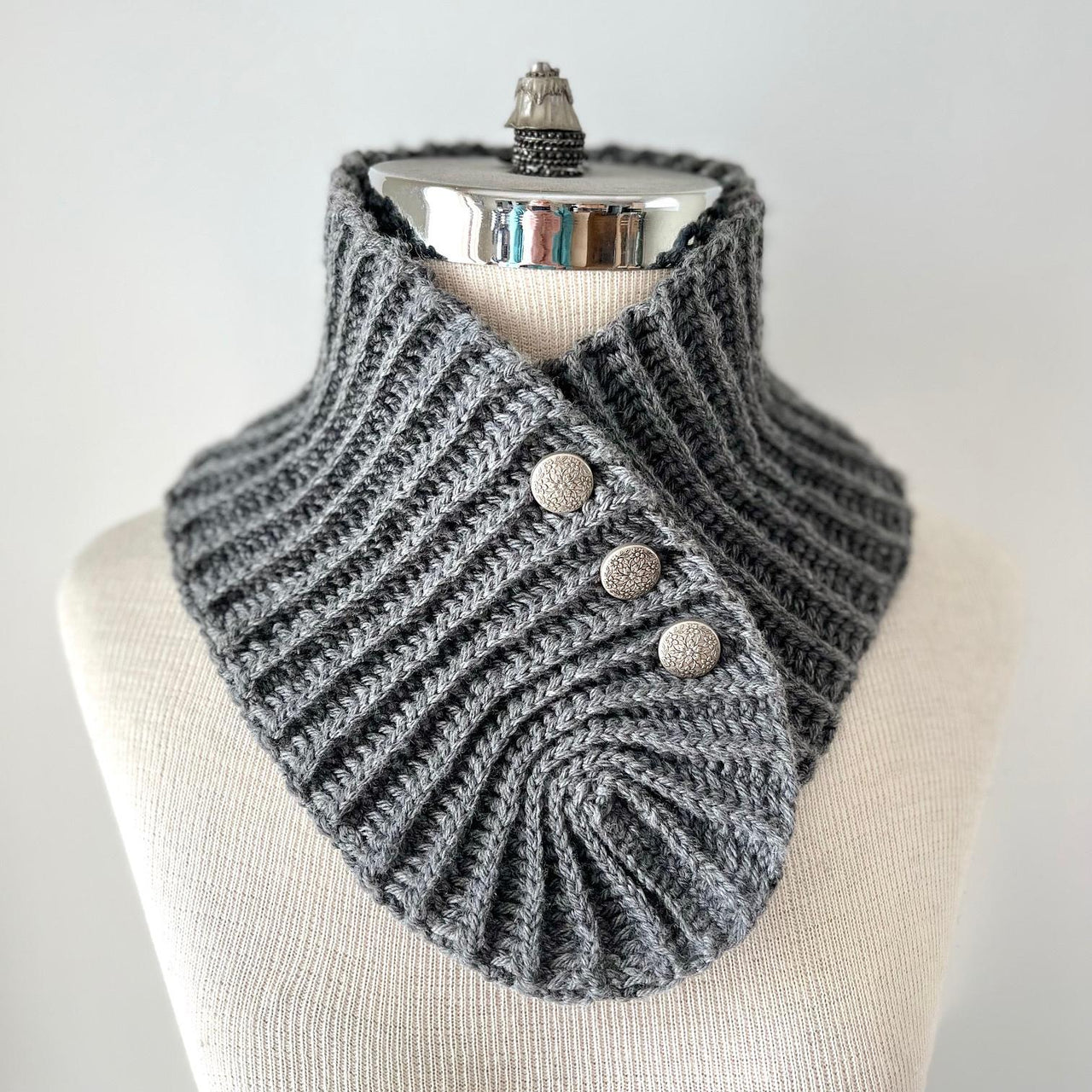 Clermont Ribbed Scarf