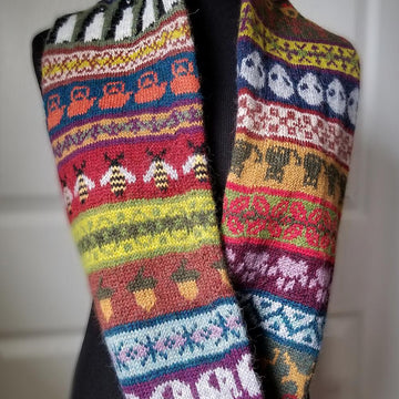 Uniquely Random Scarf