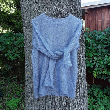 Arctic sweater