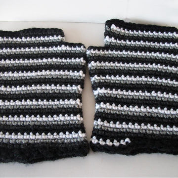 Ombre Spiral Fingerless Gloves