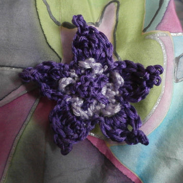 Fabulicious Lymphoma Flower Brooch