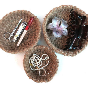 Nesting crochet organizers