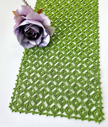 Roundabout Table Runner